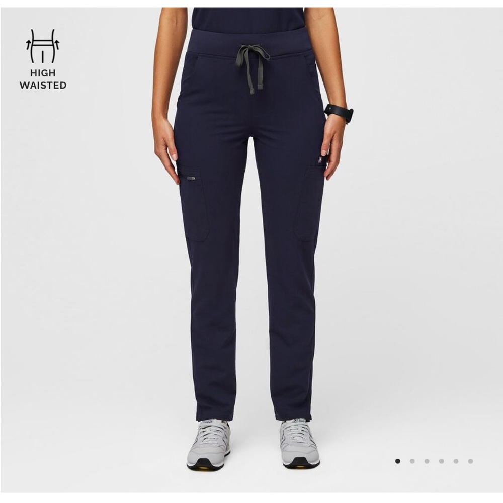 Figs Women's Navy Yola™ High Waisted 2.0 - Skinny Scrub Pants - L / Navy